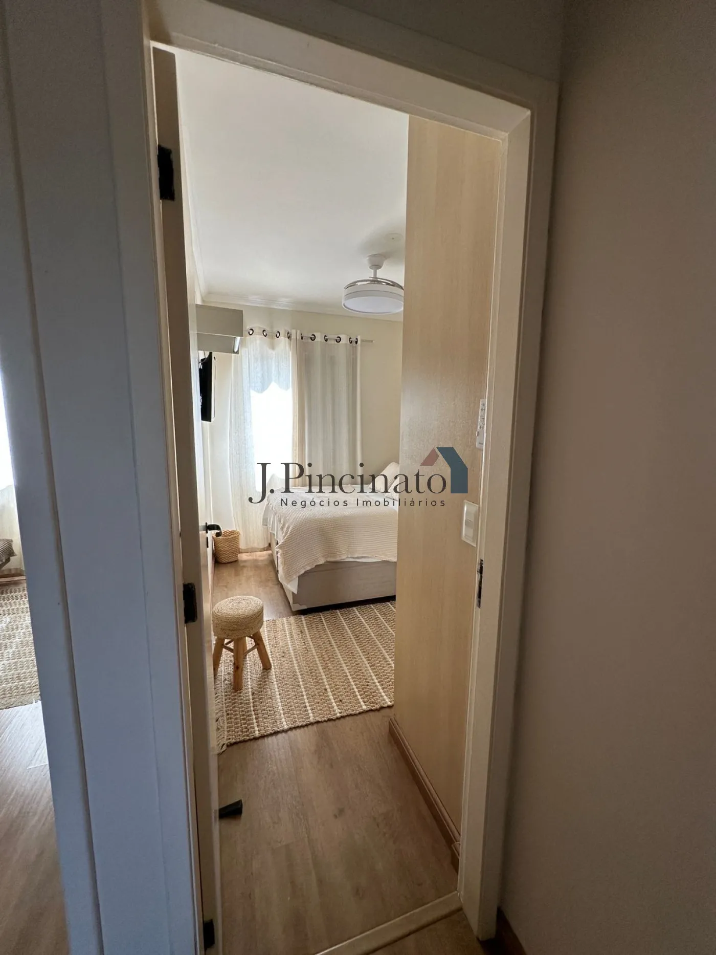 jundiai-casa-sobrado-em-condominio-jardim-colonial-04-03-2026_14-23-55-69a86aab8c149.webp