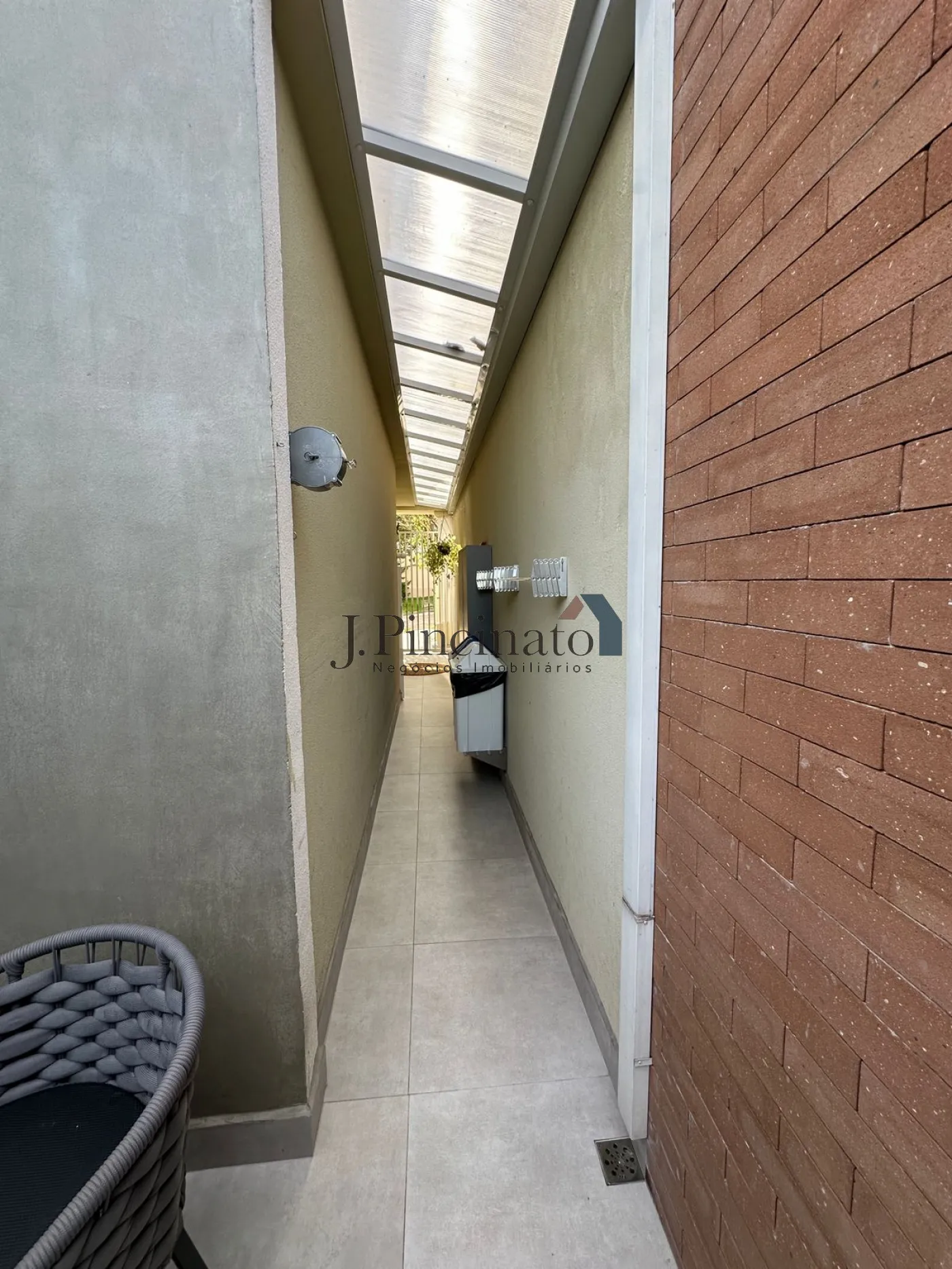 jundiai-casa-sobrado-em-condominio-jardim-colonial-04-03-2026_14-24-16-69a86ac0bf0eb.webp