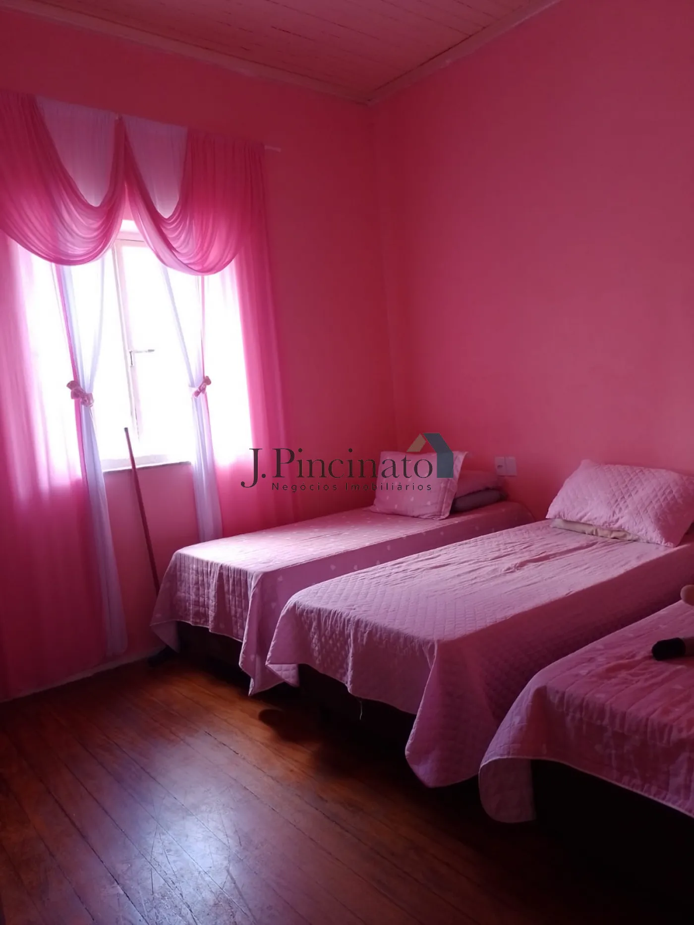 jundiai-casa-terrea-centro-03-03-2026_12-17-11-69a6fb775f112.webp