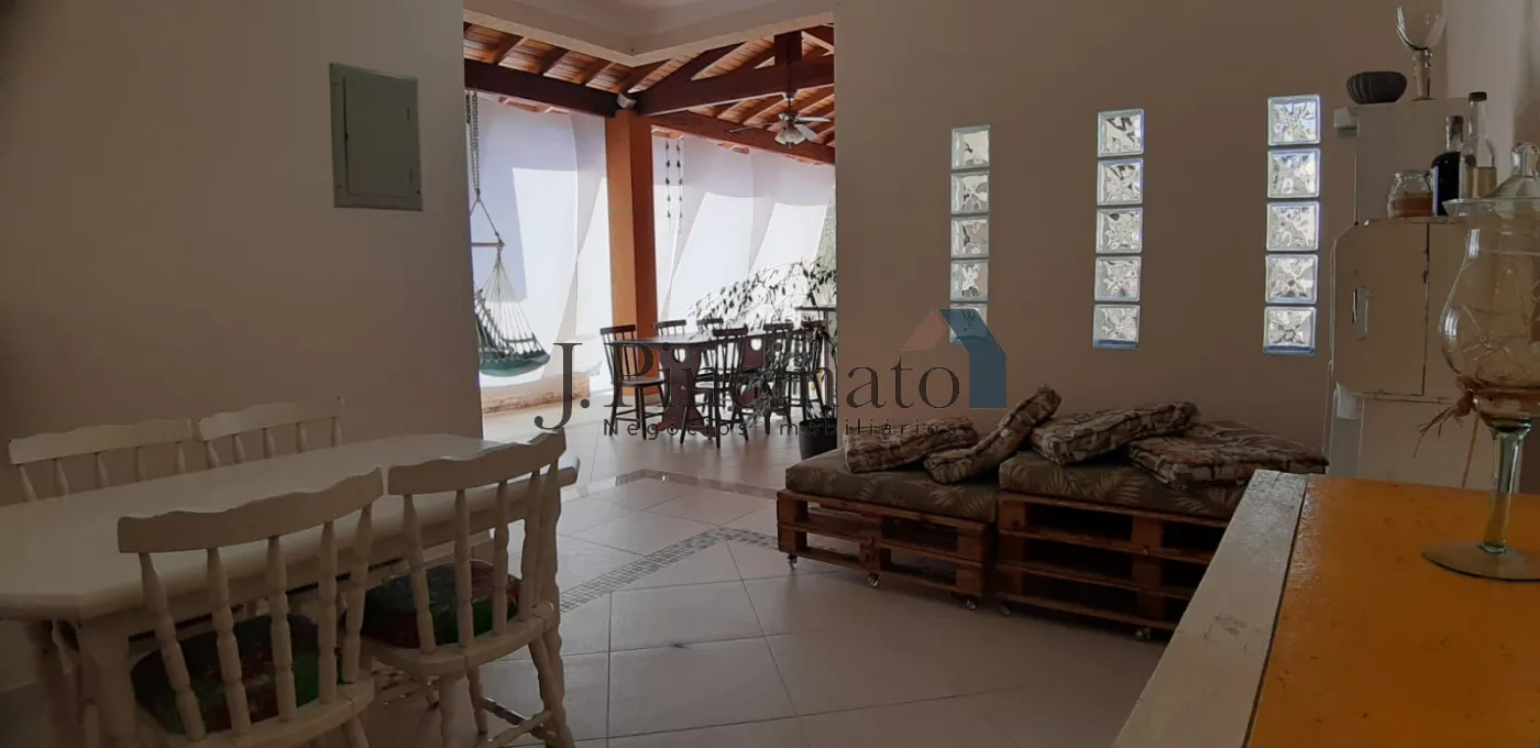 jundiai-casa-terrea-em-condominio-caxambu-11-03-2026_14-04-56-69b1a0b8176f6.webp