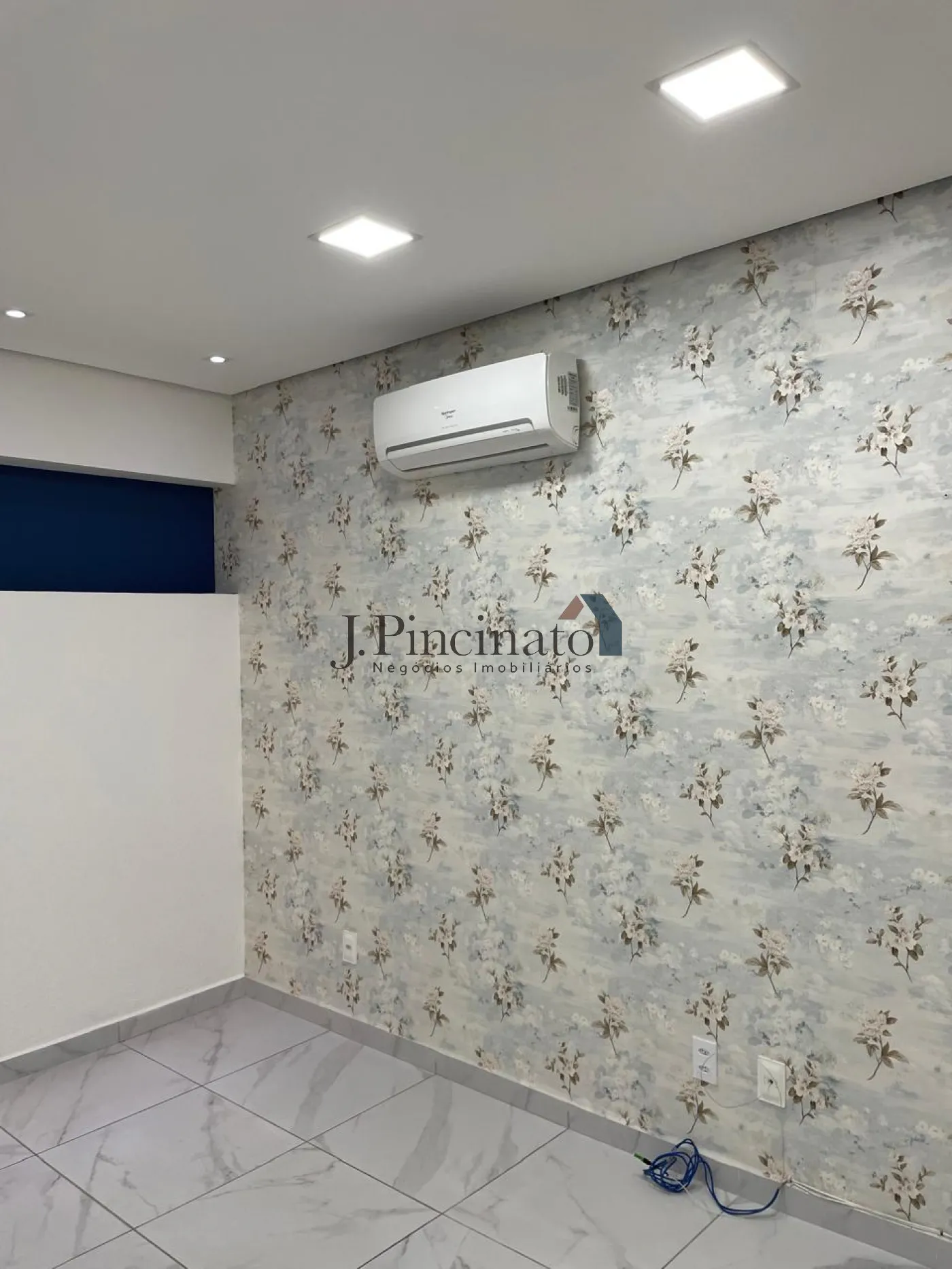 jundiai-comercial-sala-em-condominio-centro-12-07-2024_09-47-31-10.webp