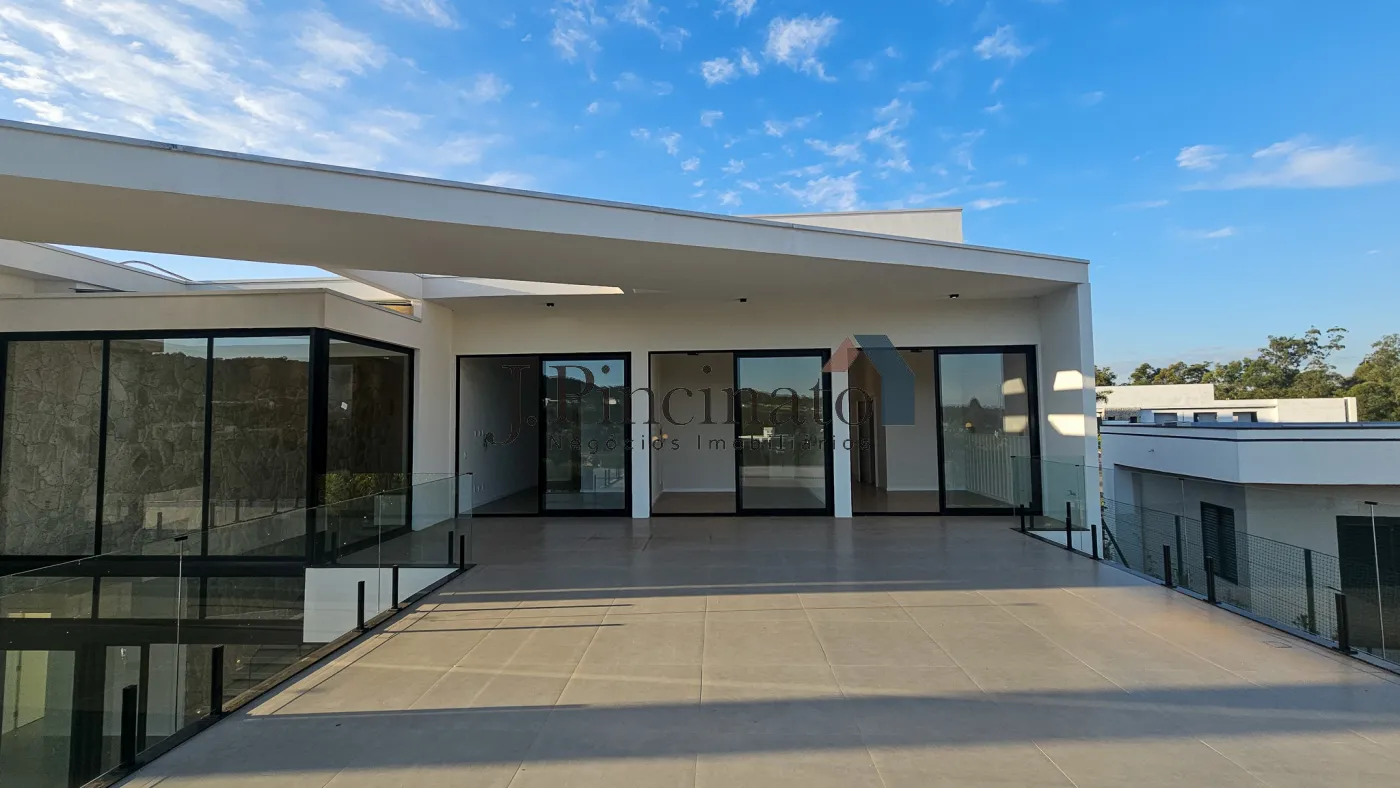 itupeva-casa-sobrado-em-condominio-fazenda-serra-azul-28-05-2025_11-58-16-4.webp