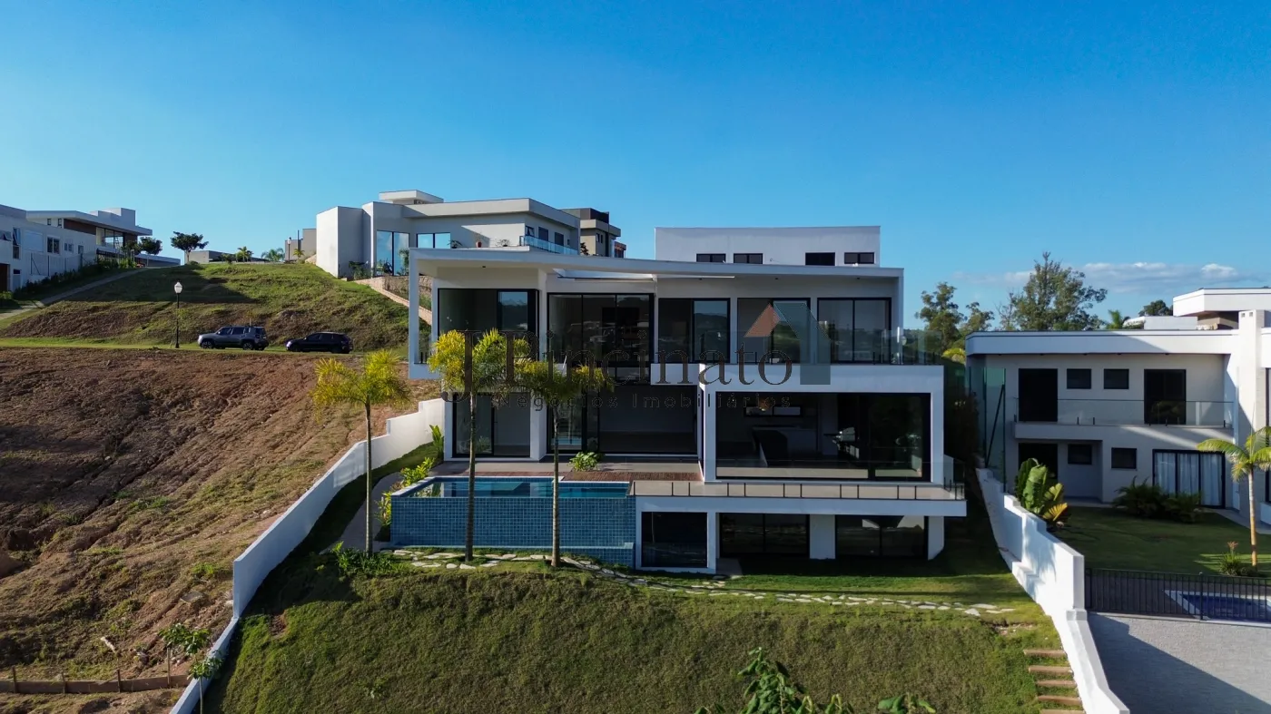 itupeva-casa-sobrado-em-condominio-fazenda-serra-azul-28-05-2025_11-58-29-28.webp