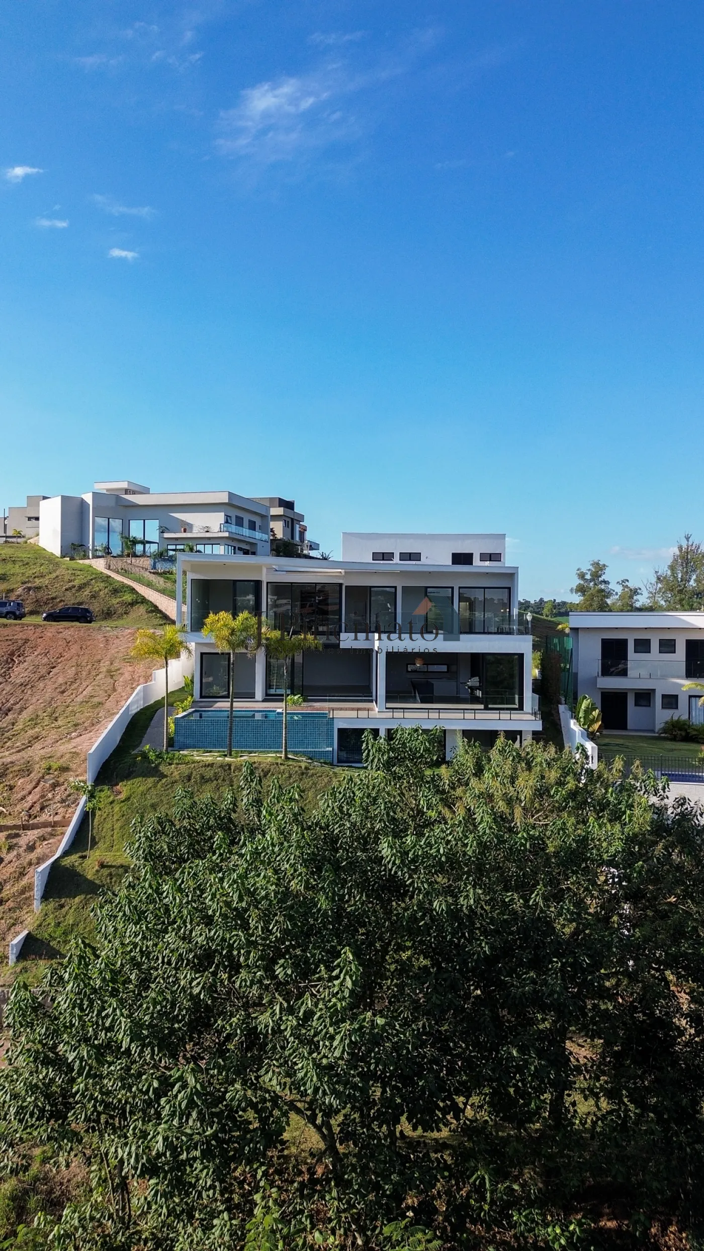 itupeva-casa-sobrado-em-condominio-fazenda-serra-azul-28-05-2025_11-58-30-29.webp