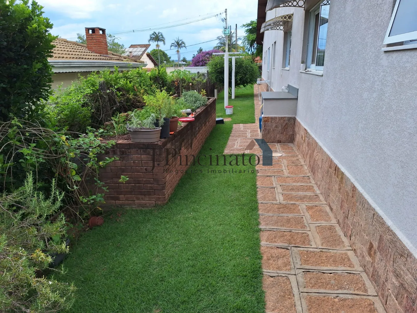 itupeva-casa-terrea-em-condominio-alameda-das-laranjeiras-17-04-2025_08-54-05-20.webp