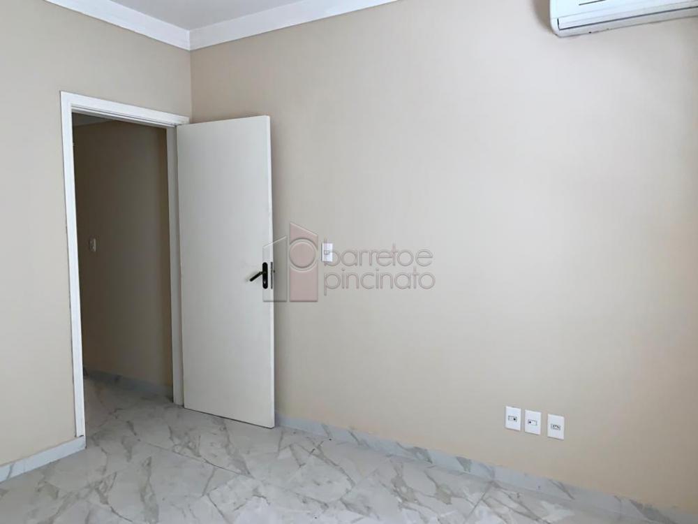 jundiai-casa-padrao-vila-vianelo-25-05-2021_21-50-53-6.jpg