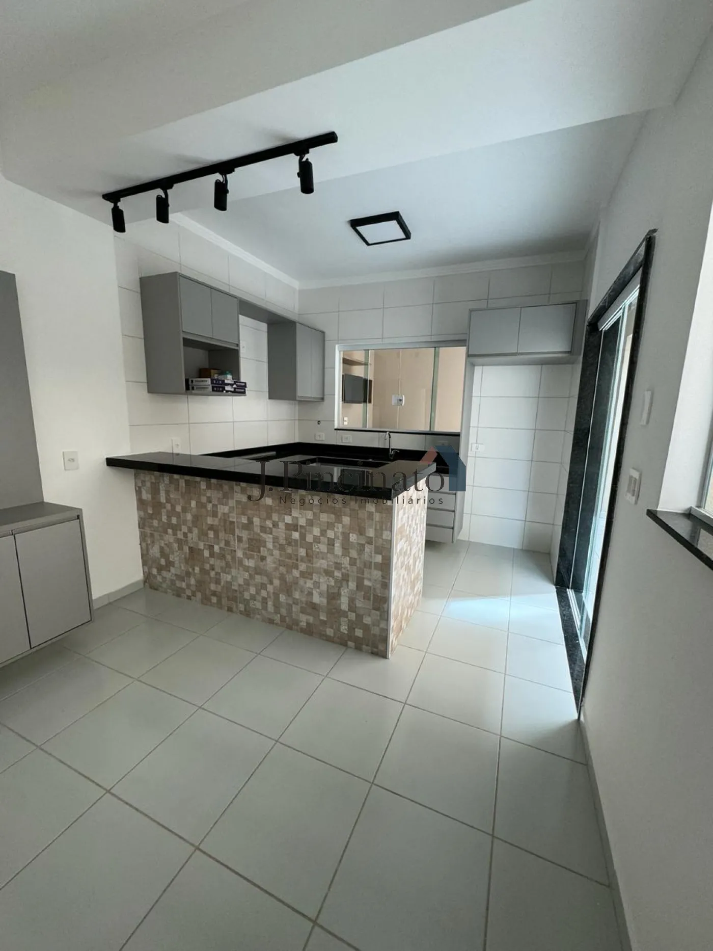 jundiai-casa-sobrado-em-condominio-jardim-das-carpas-27-08-2024_16-17-05-0.webp