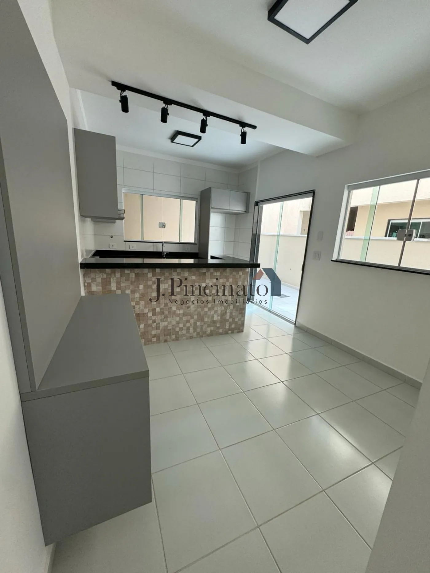 jundiai-casa-sobrado-em-condominio-jardim-das-carpas-27-08-2024_16-17-08-4.webp