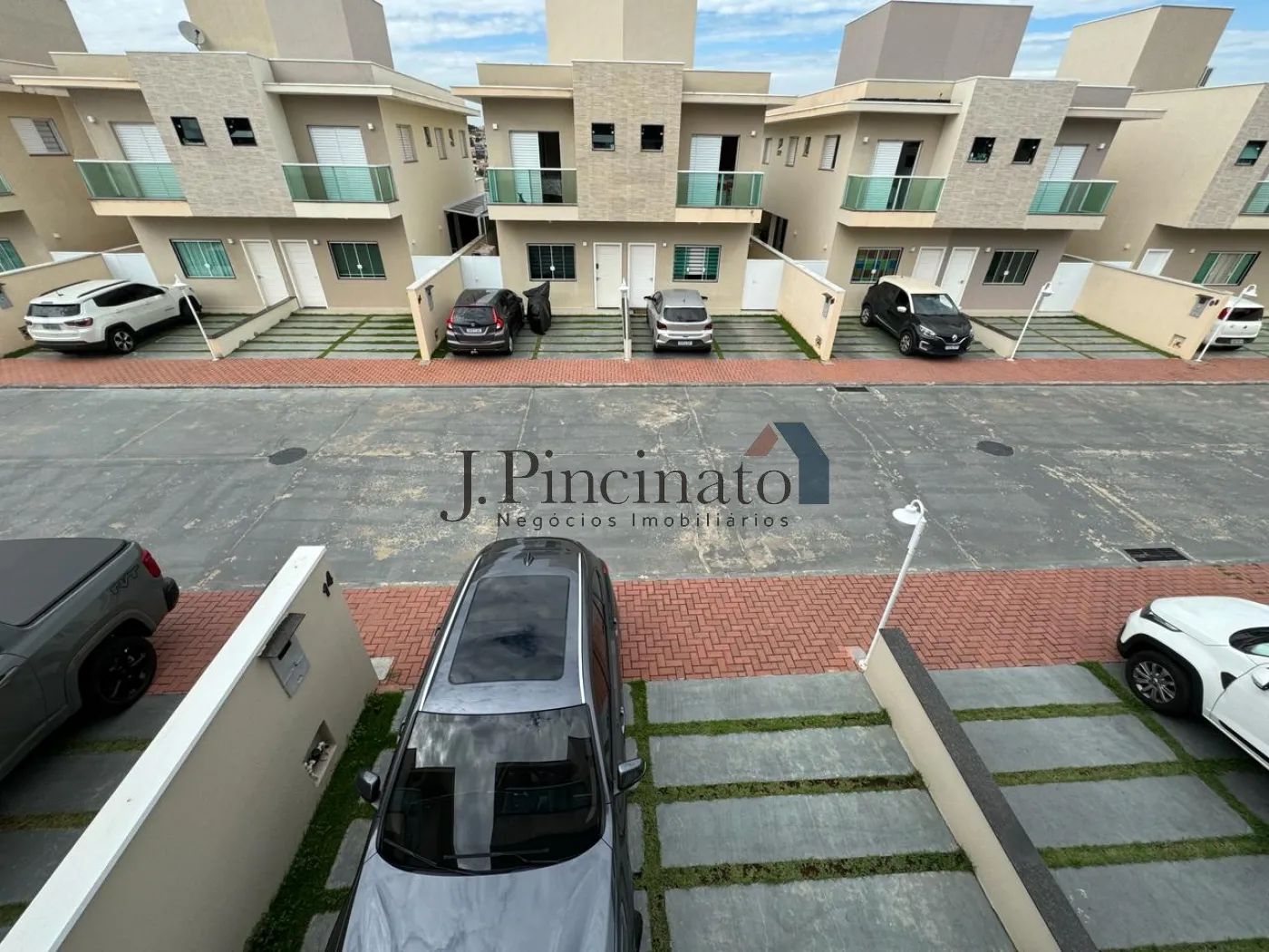 jundiai-casa-sobrado-em-condominio-jardim-das-carpas-27-08-2024_16-17-20-22.webp