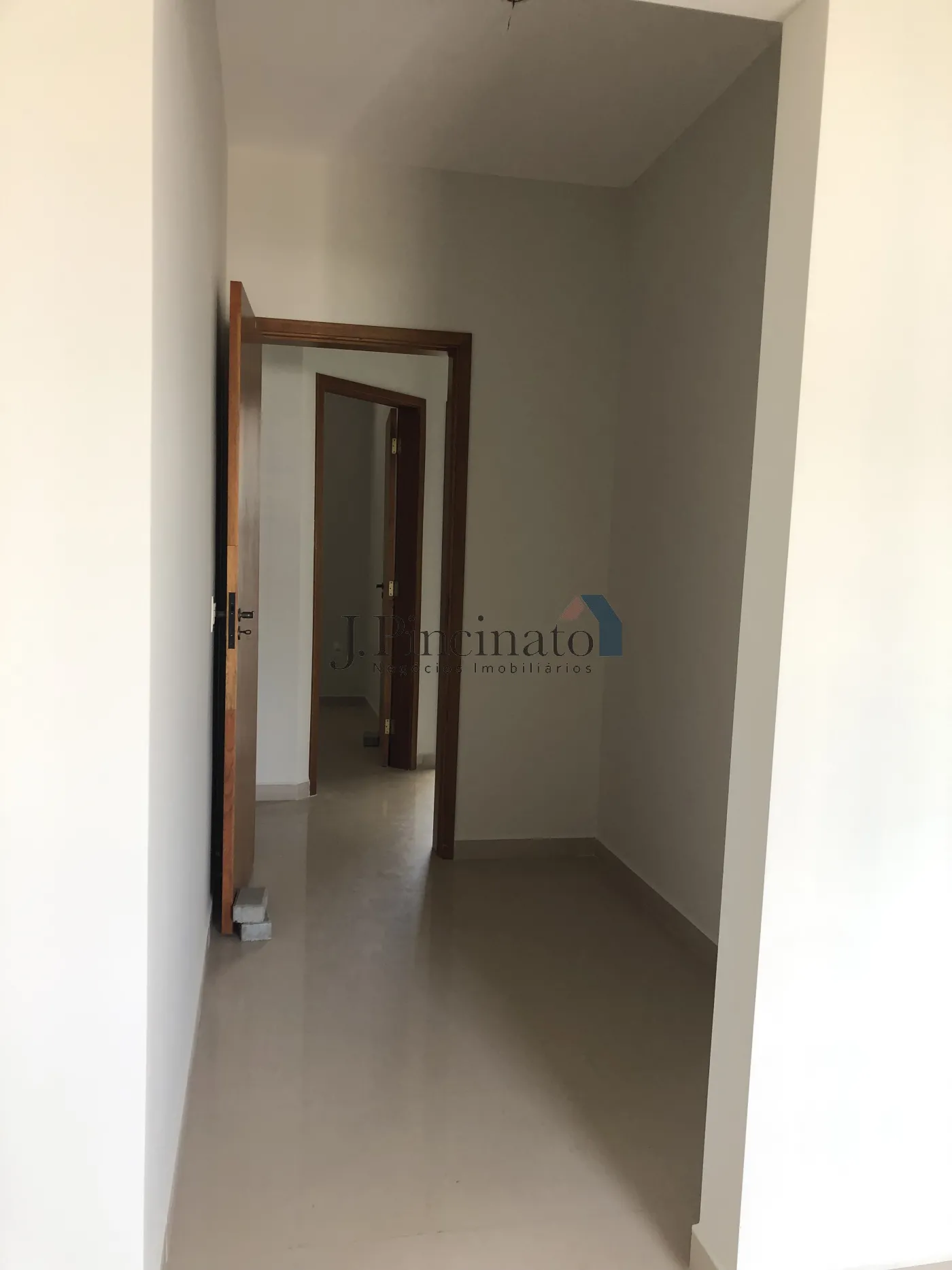 jundiai-casa-sobrado-em-condominio-parque-da-represa-06-03-2025_09-25-57-19.webp