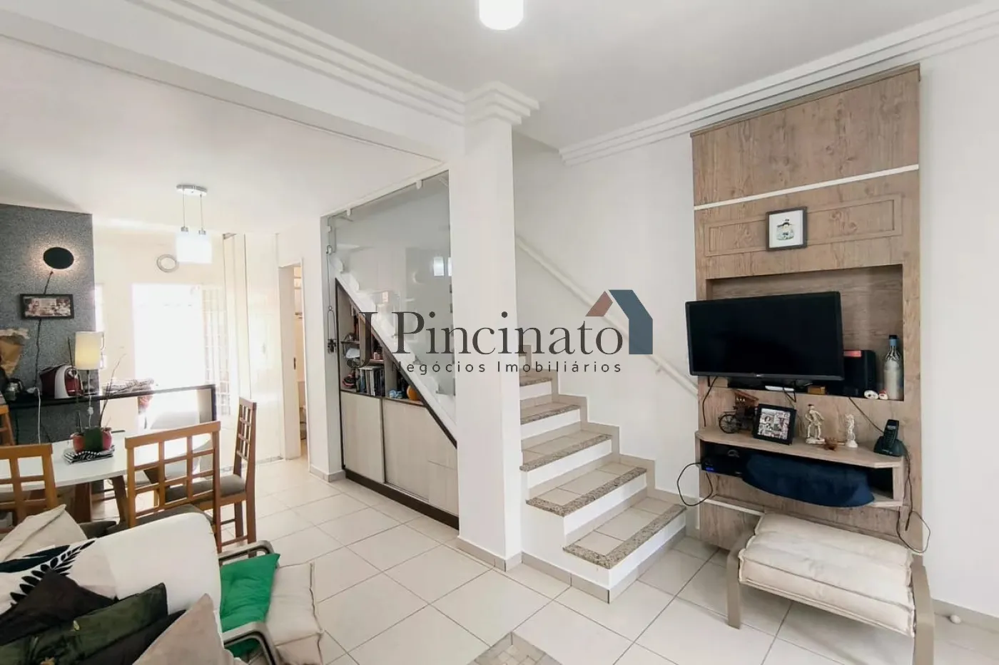 jundiai-casa-sobrado-em-condominio-vila-maringa-23-02-2026_11-03-04-699c5e1895266.webp