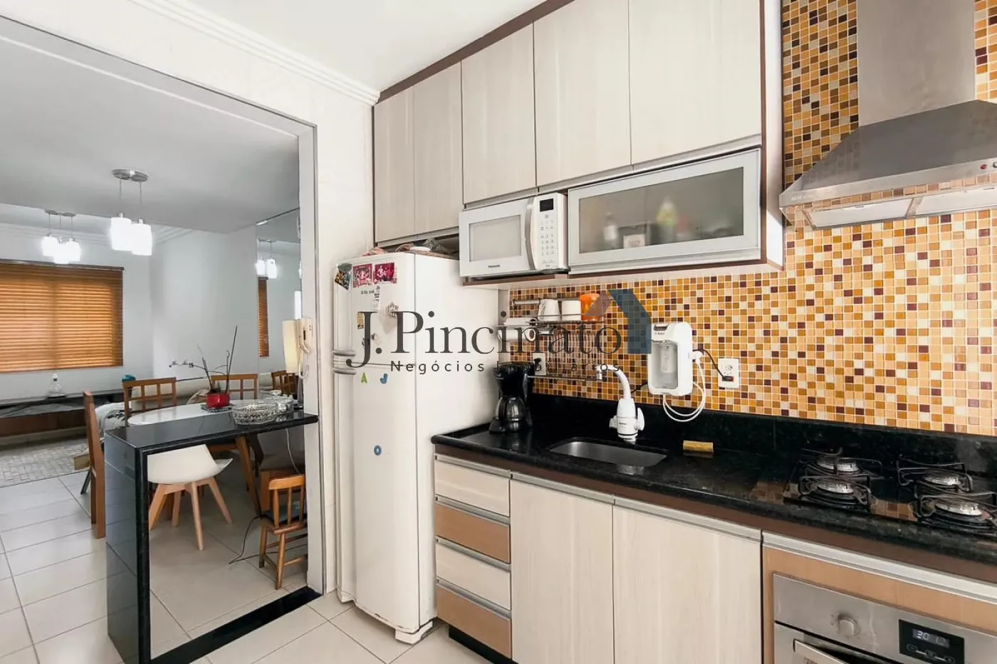 jundiai-casa-sobrado-em-condominio-vila-maringa-23-02-2026_11-03-06-699c5e1ad070d.webp