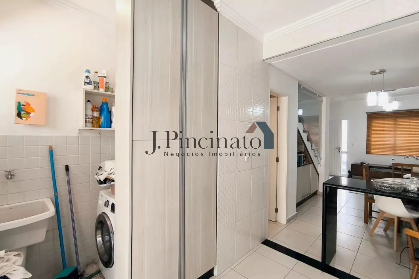 jundiai-casa-sobrado-em-condominio-vila-maringa-23-02-2026_11-03-13-699c5e2102ec7.webp