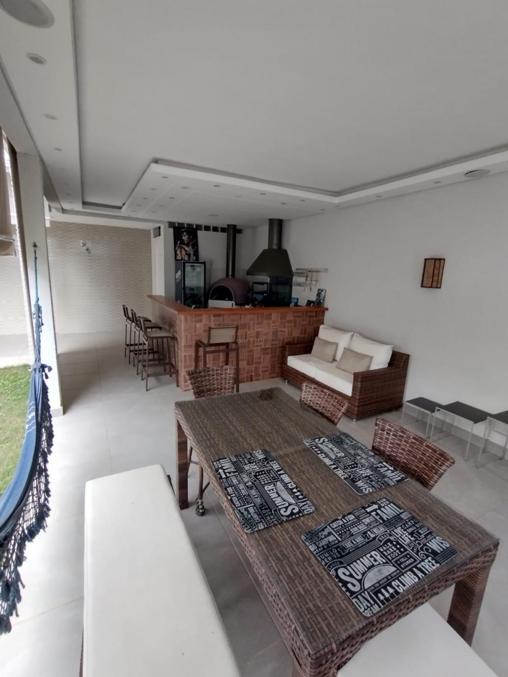 jundiai-casa-sobrado-horto-santo-antonio-02-06-2022_14-58-21-23.jpg