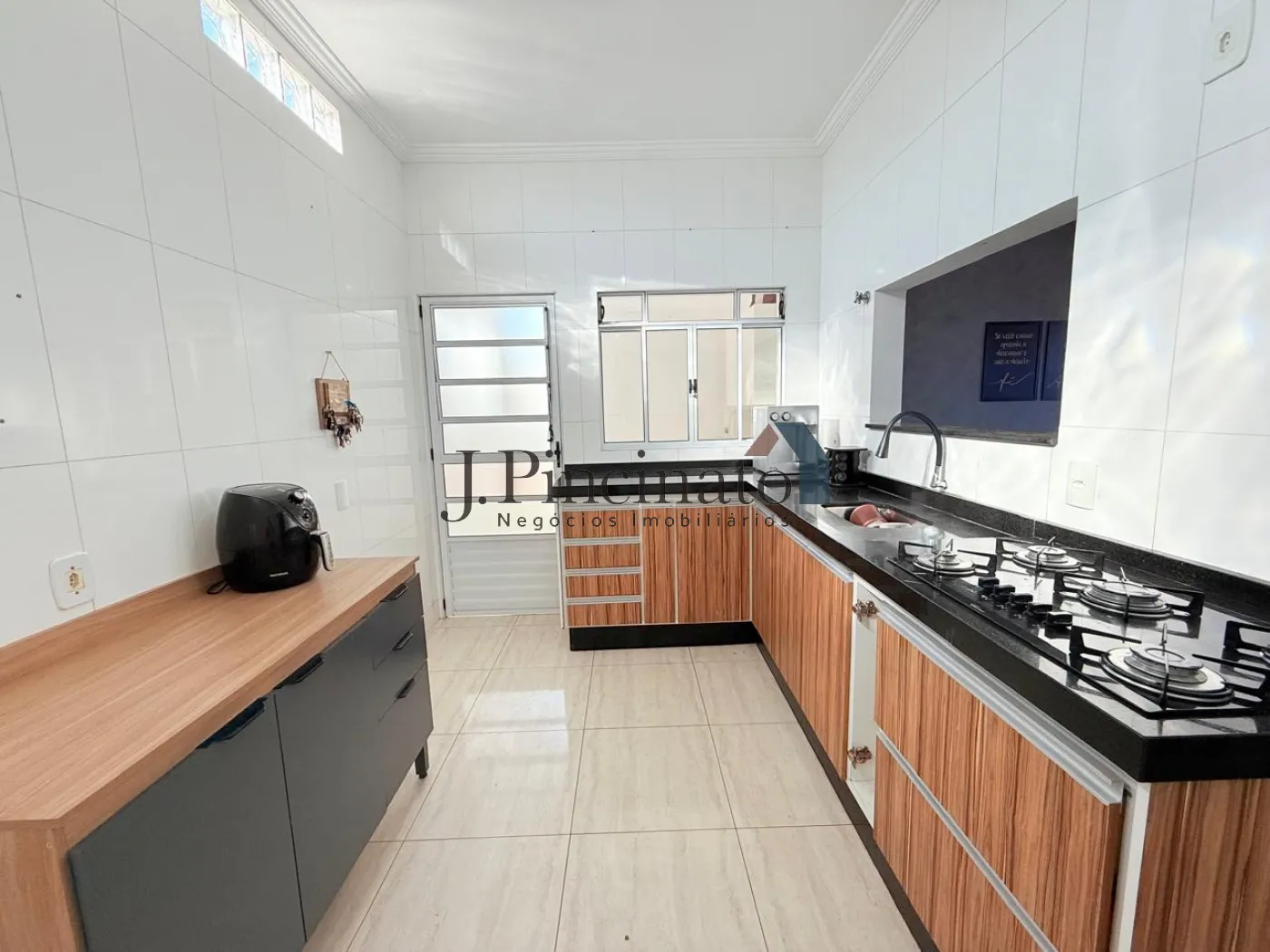 jundiai-casa-sobrado-jardim-taruma-04-03-2026_16-37-31-69a889fb79cfa.webp