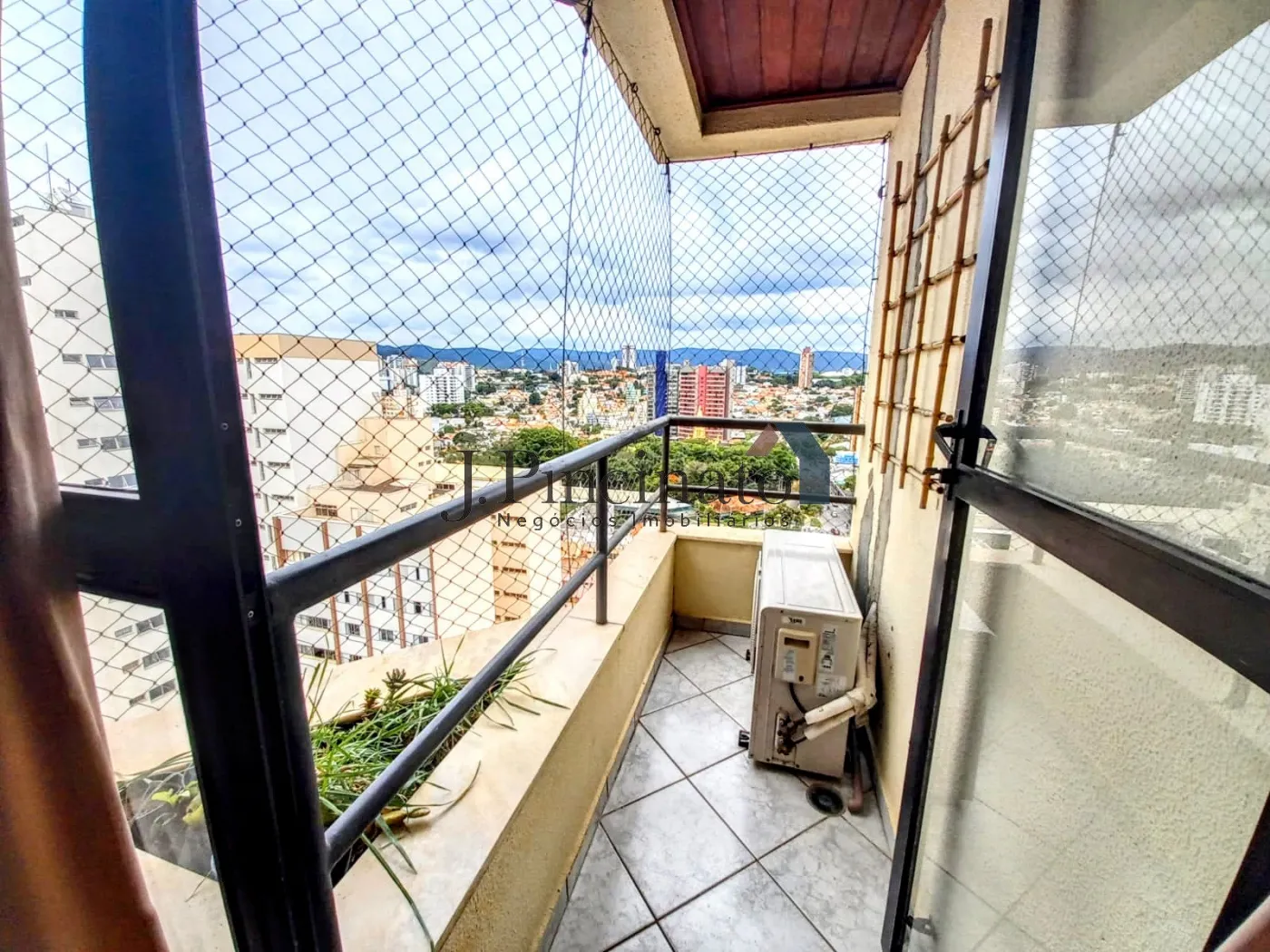 jundiai-apartamento-padrao-centro-17-03-2026_09-35-39-69b94a9b13790.webp
