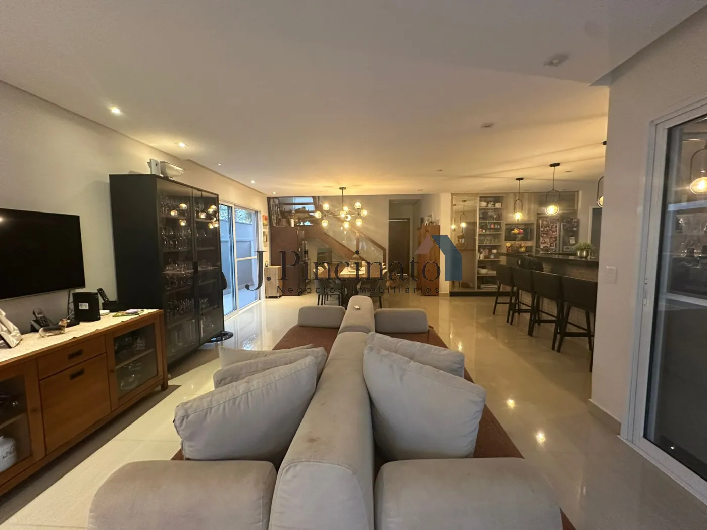 jundiai-casa-sobrado-em-condominio-engordadouro-07-01-2026_10-43-19-695e62f7230f4.webp