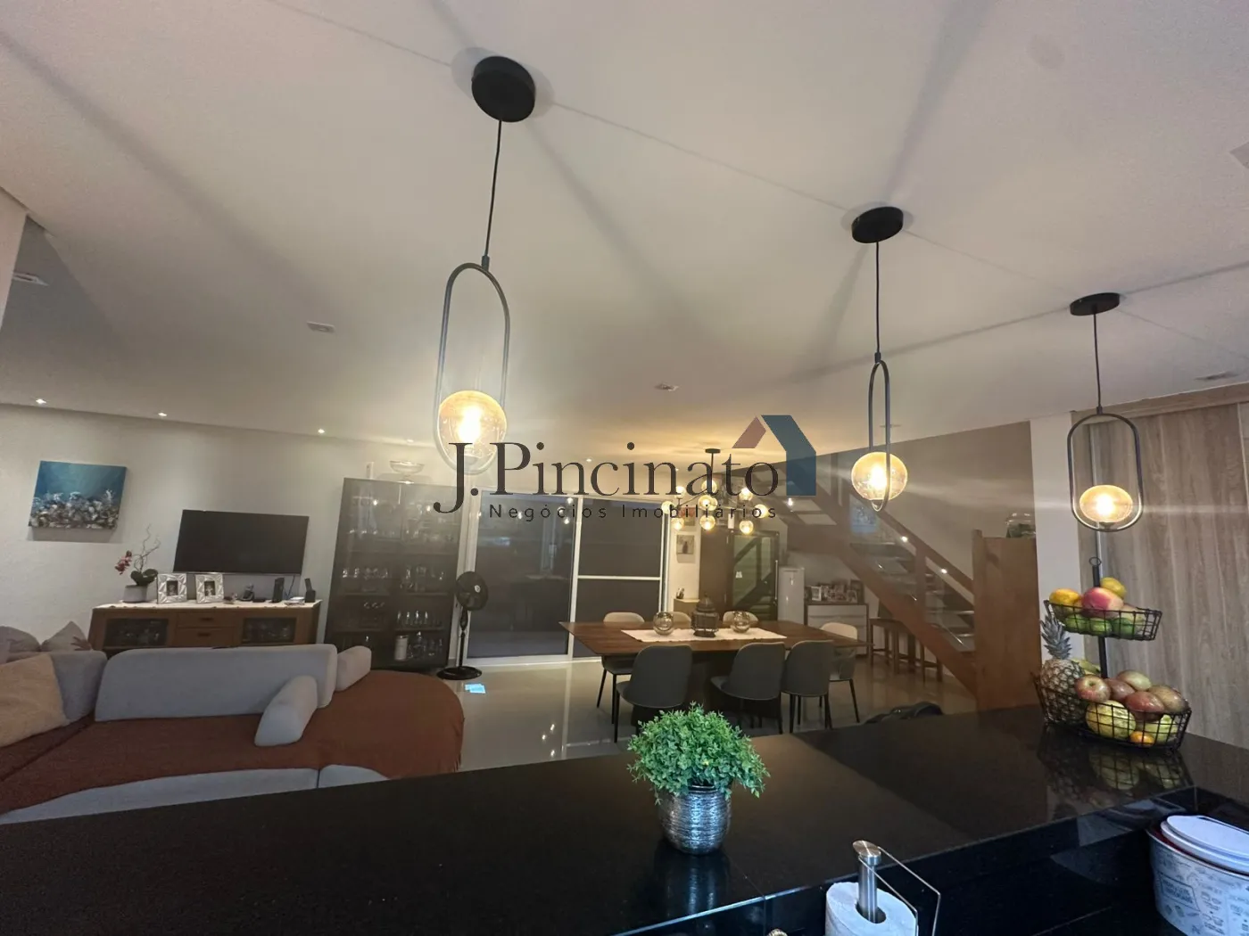 jundiai-casa-sobrado-em-condominio-engordadouro-07-01-2026_10-43-31-695e6303b384d.webp