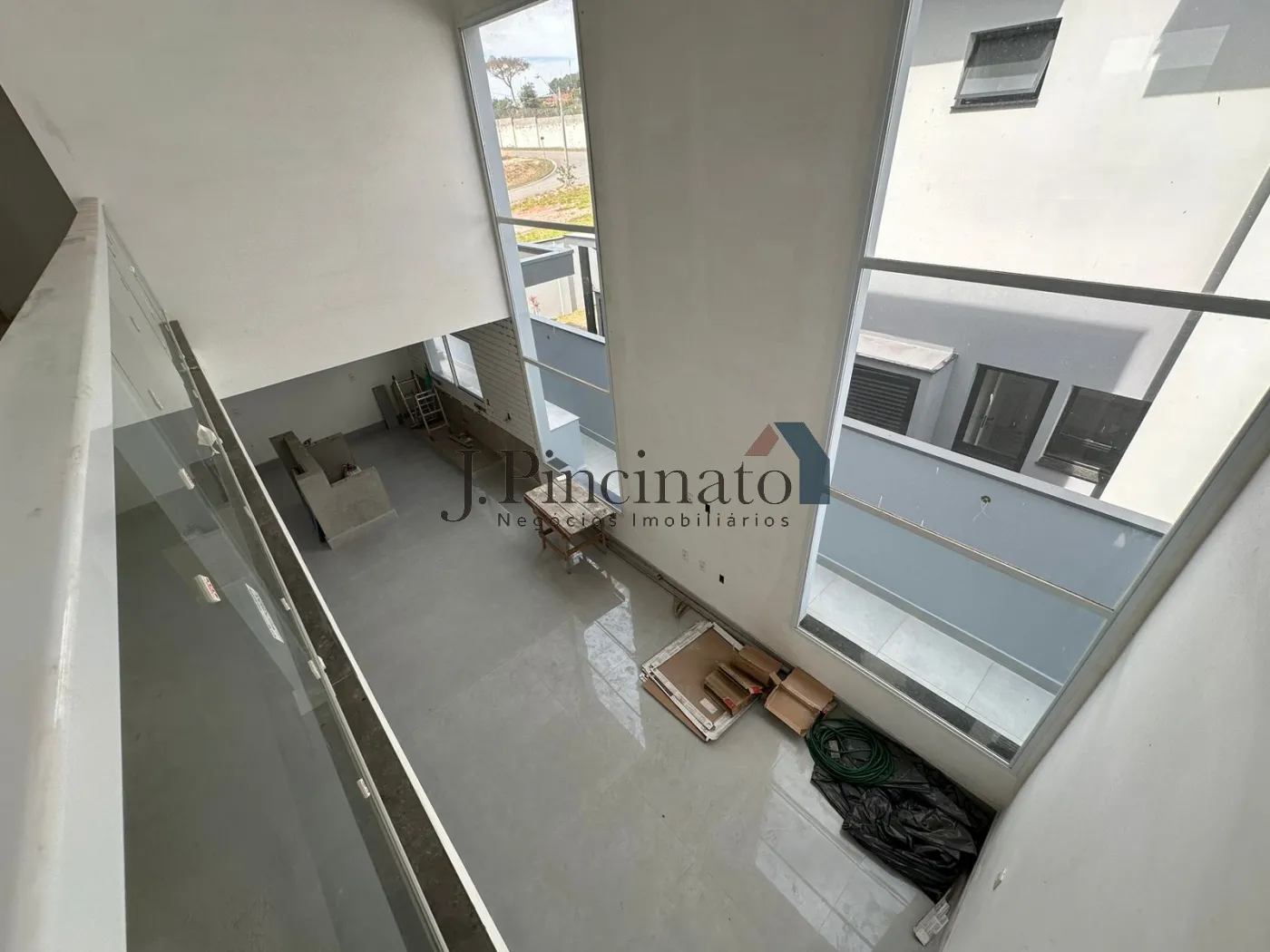jundiai-casa-sobrado-em-condominio-jardim-celeste-17-08-2024_09-28-16-17.webp
