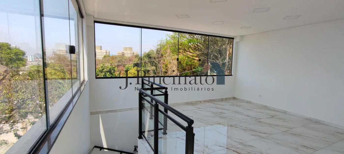 jundiai-casa-sobrado-vila-galvao-02-10-2025_16-39-45-1.webp