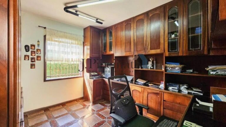 1777953802808.jpg