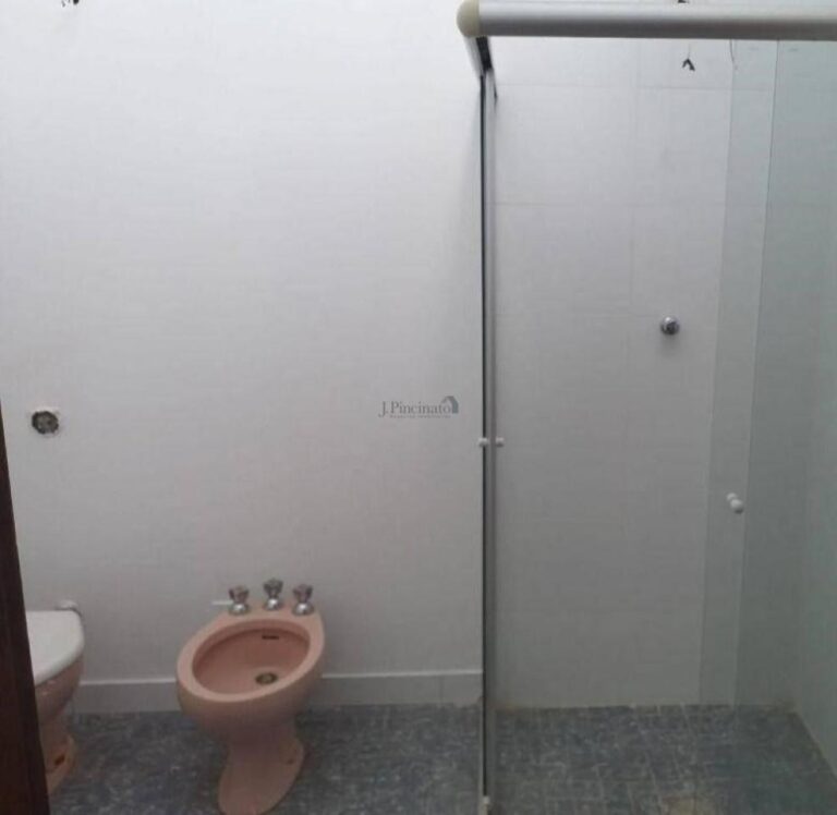 1777947040443.jpg