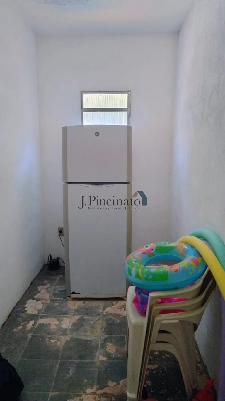 71535002-1777943423163.jpg