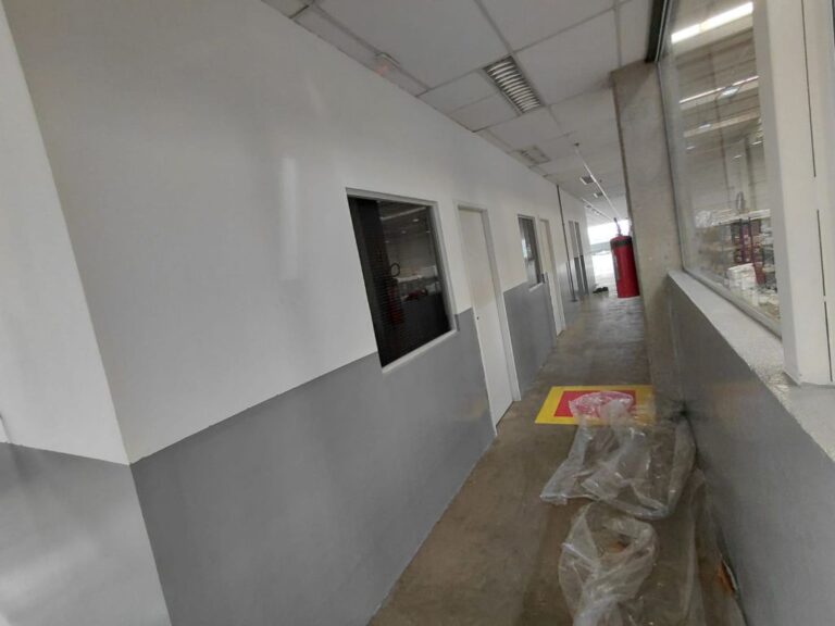 71618099-bd912c949011517f3f402d0d0505380c.jpg