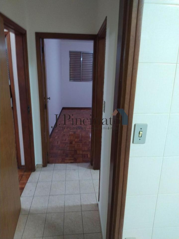 71525694-1777945968278.jpg