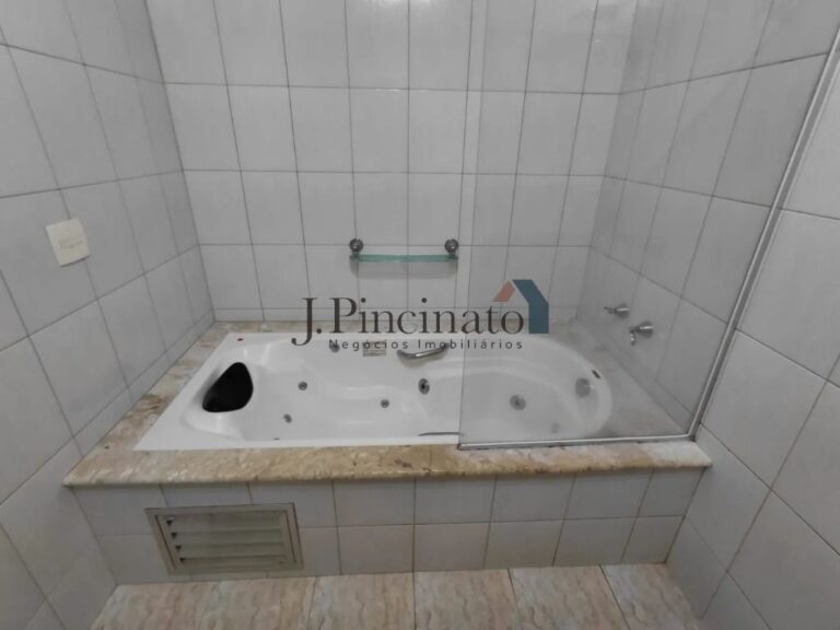 71638015-cbef38d6f1cc28821b45c8a5b36c9303.jpg