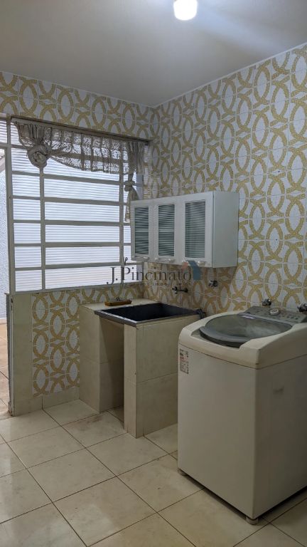 71639957-840af488c94ed7d9729632fe6ecf8442.jpg